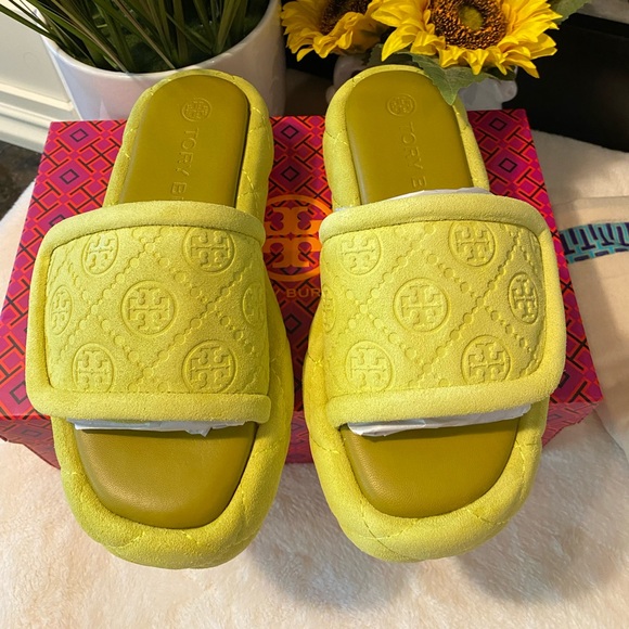Tory Burch T Monogram Bubble Slide - Picture 3 of 9